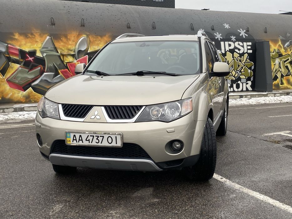 Mitsubishi Outlander Xl