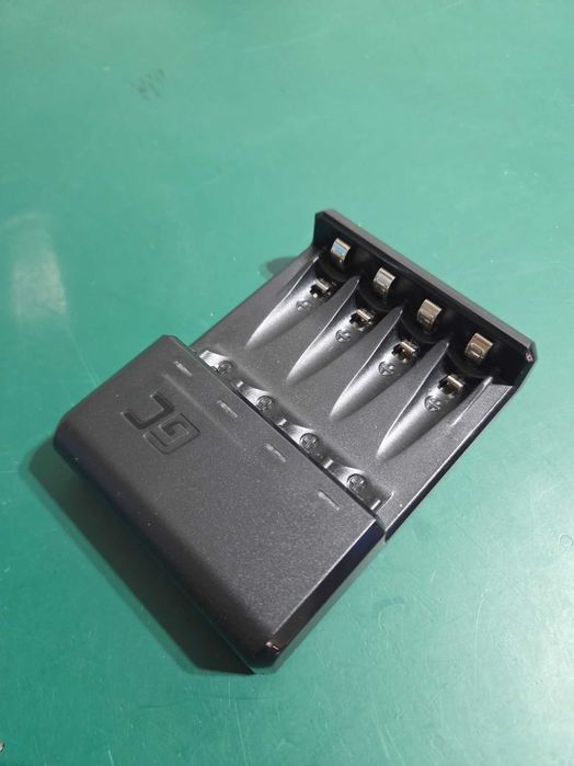 Ładowarka Green Cell VitalCharger (GRADGC01)