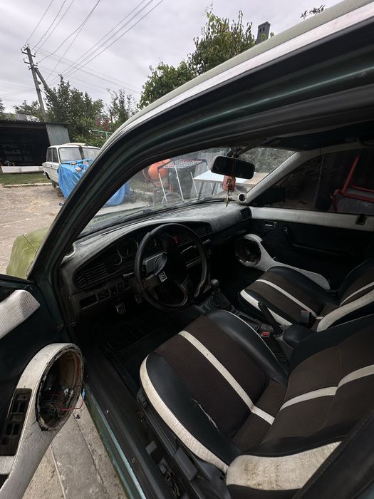 Продам Mazda 626 1990р