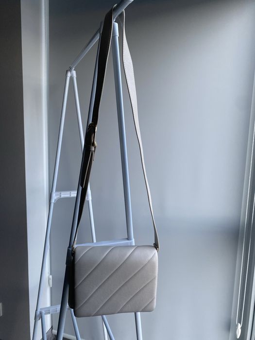 Сумочка кросбоді