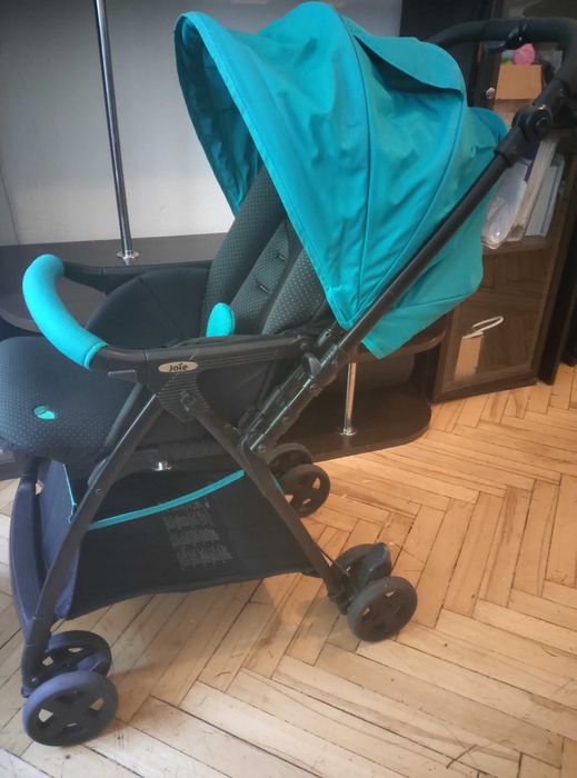 Прогулянковий ультра легкий візок/Коляска  joie float