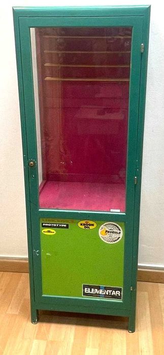 Movel antigo, vitrine, expositor em madeira