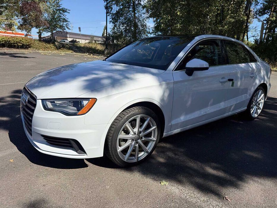 Audi A3 quattro Premium      2015