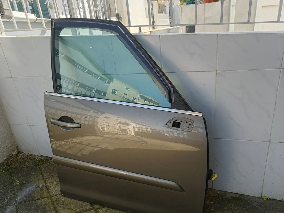 Porta direita Citroen grand Picasso C4 2008
