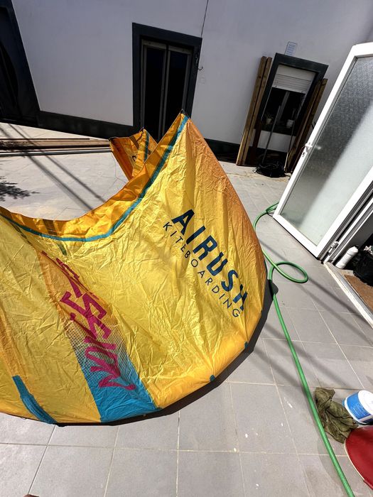 Kite Airush Session V2 6m – Como Novo – Apenas 1 Utilização