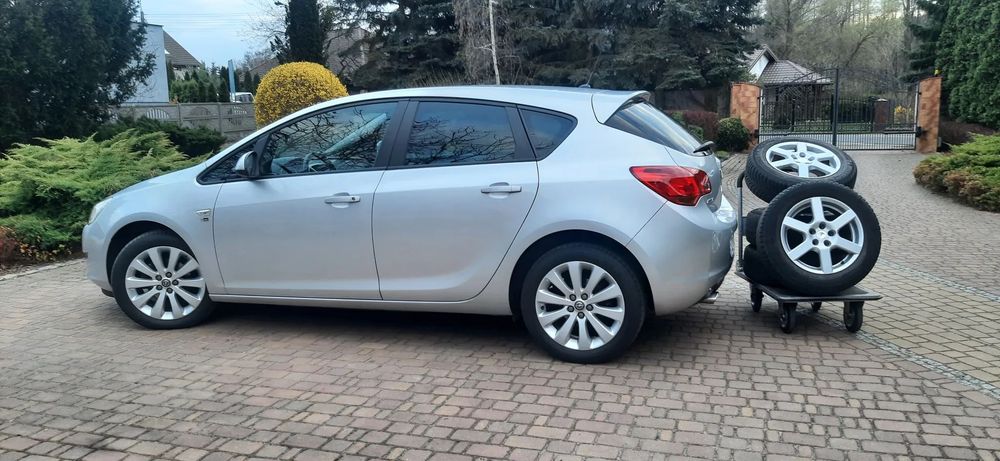 Opel Astra 1.4T Fabryczny Lakier!! 1 Właś. 2012r