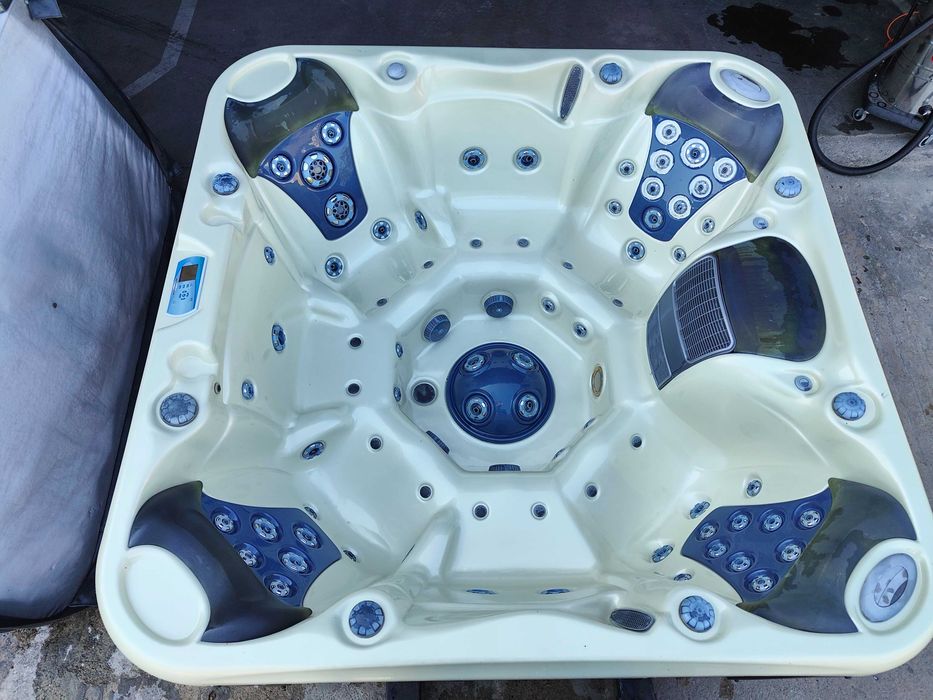 Jacuzzi ogrodowe - całoroczne , wanna spa ,
