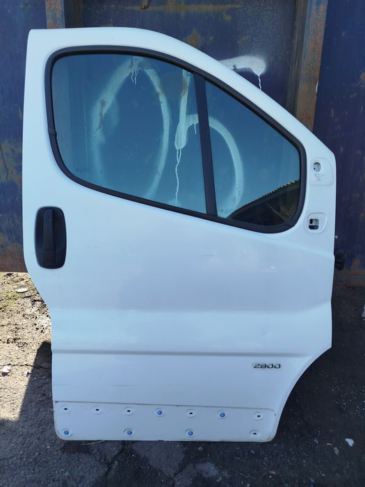 Двері,дверь РеноТрафік, ОпельВіваро, Ніссан Прімастар trafic, vivaro
