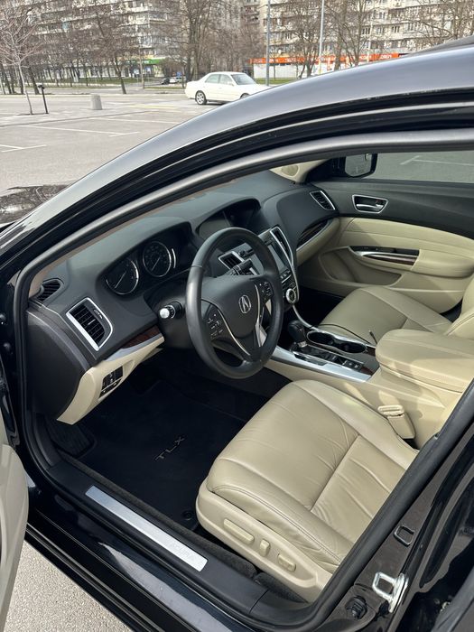 Продам Acura tlx 2017