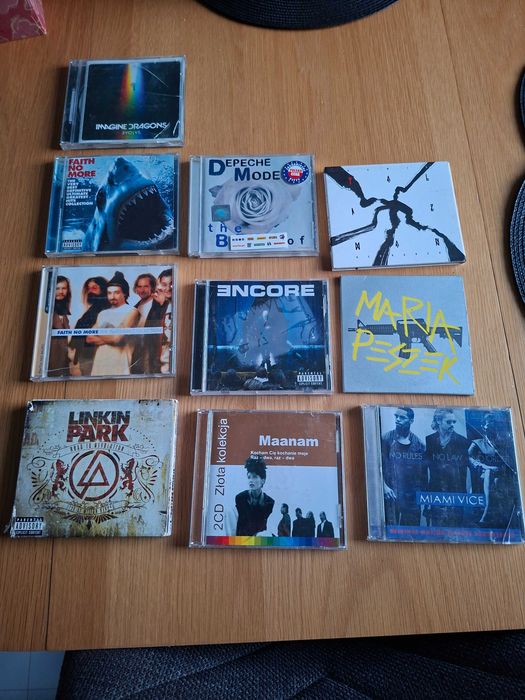 Zestaw płyt CD zespoły muzyczne