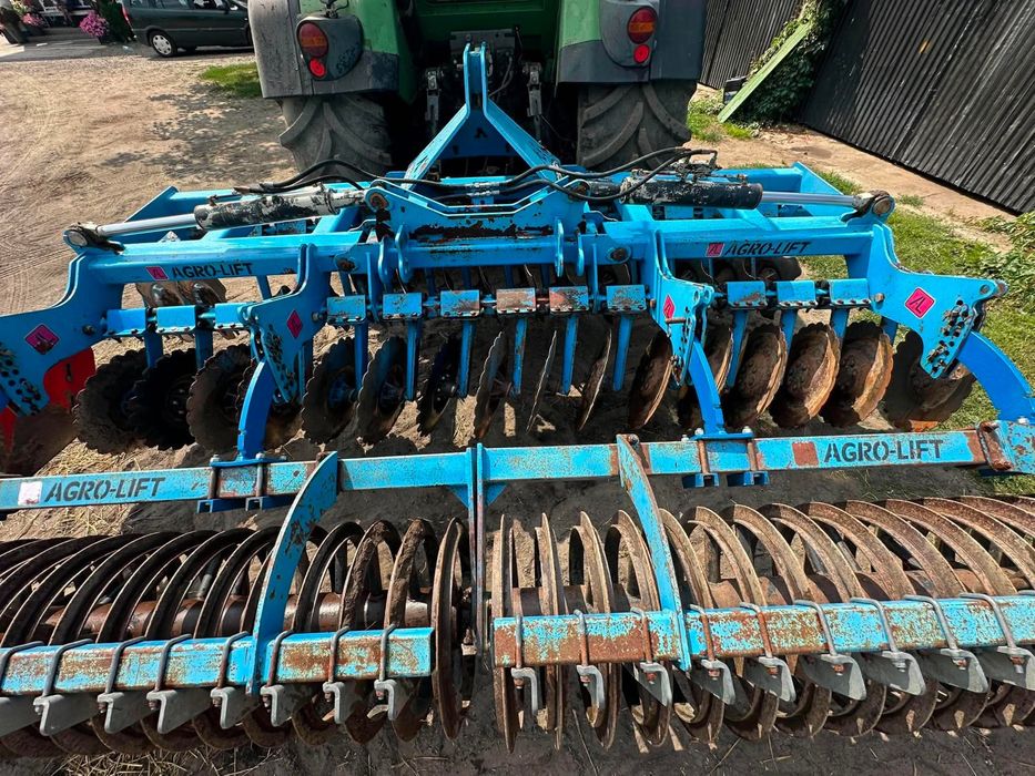 Agregat talerzowy Agro-Lift 4 m – składany hydraulicznie