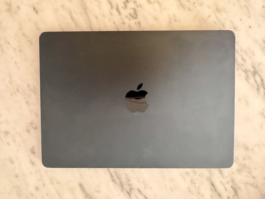 MacBook Air M2 (2022)