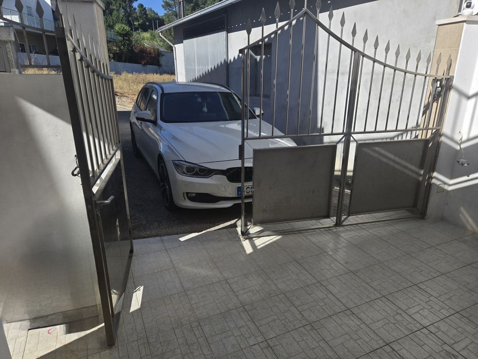 Portão e gradeamento em INOX