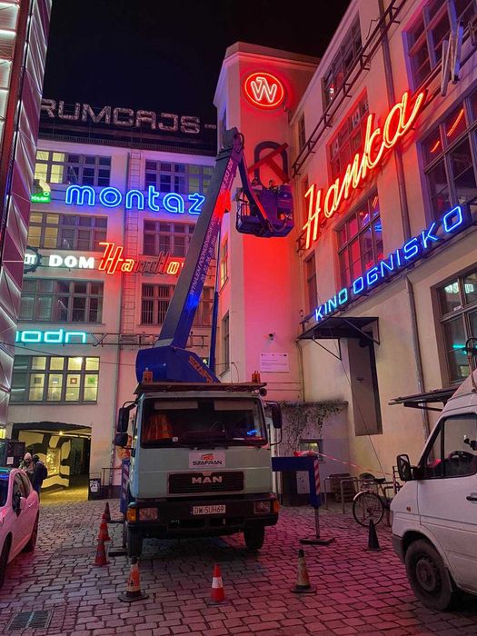 Podnośnik Koszowy Wrocław Centrum | Zwyżka Stare Miasto - Usługi 24h