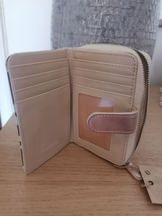 Carteira porta moedas nova