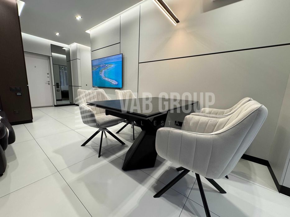 Без% Продаж квартири з новим ремонтом в ЖК Кришталеві Джерела,єОселя