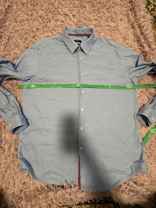 Продам  чоловічу сорочку оригінальну Hugo Boss p. 2xL