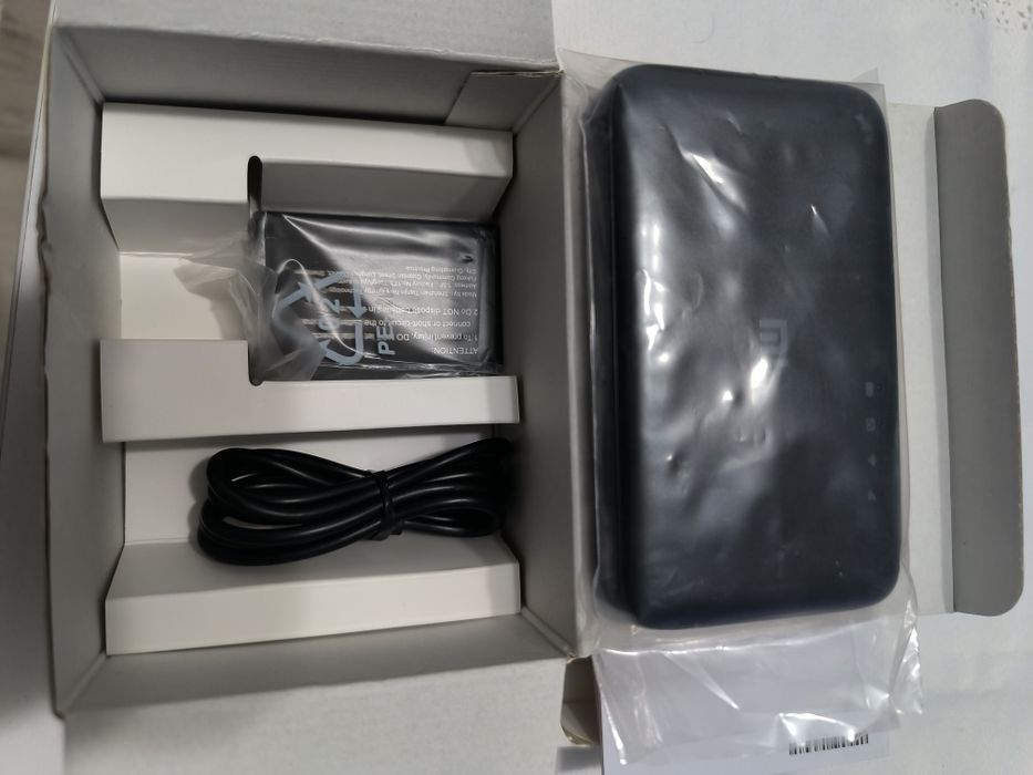 Sprzedam ruter Xiaomi F490 4G LTE