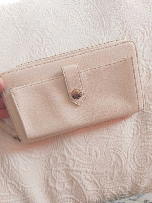 Carteira beige Parfois