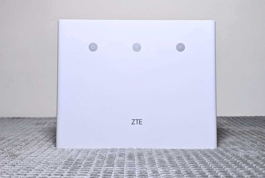 Router 4G+ ZTE MF296D / Internet até 300mbps / Livre SIM