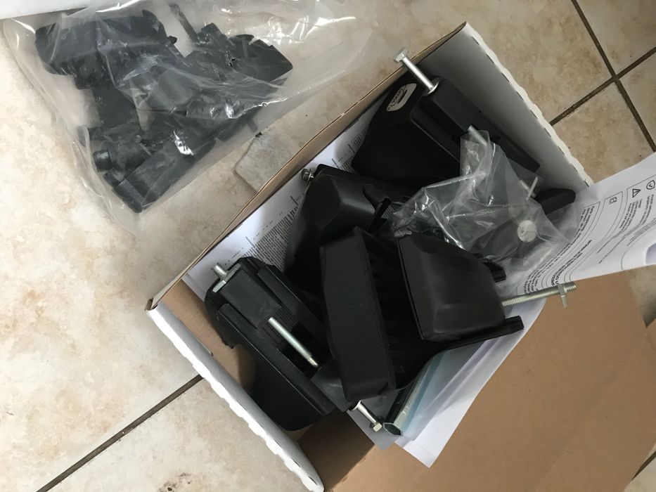 BAGAZNIK DACHOWY Relingi do VW Volkswagen
Caddy mk III