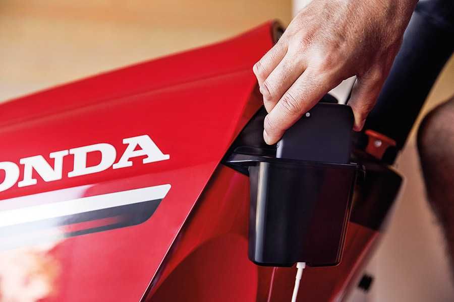 NOWY Traktorek, kosiarka Honda HF 2417 HME z koszem