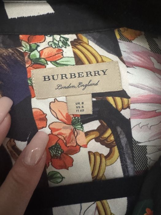 Блузка  Burberry