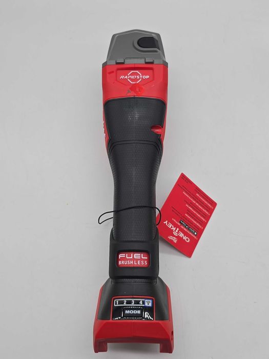 Milwaukee 3672 Аккумуляторная бесщеточная болгарка/Новая /В Наличии !!