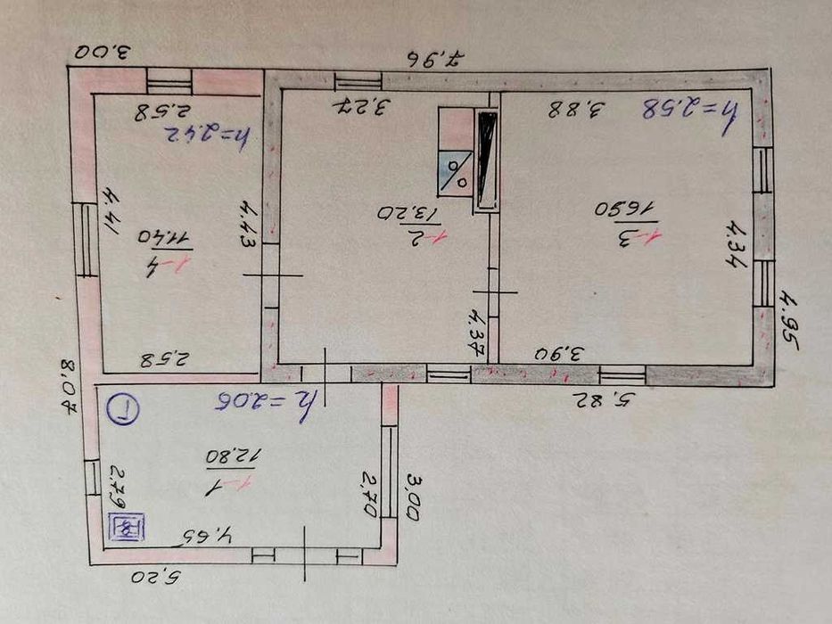 Неподалік від Ж.Д,вокзалу продається утеплений будинок в Яготині