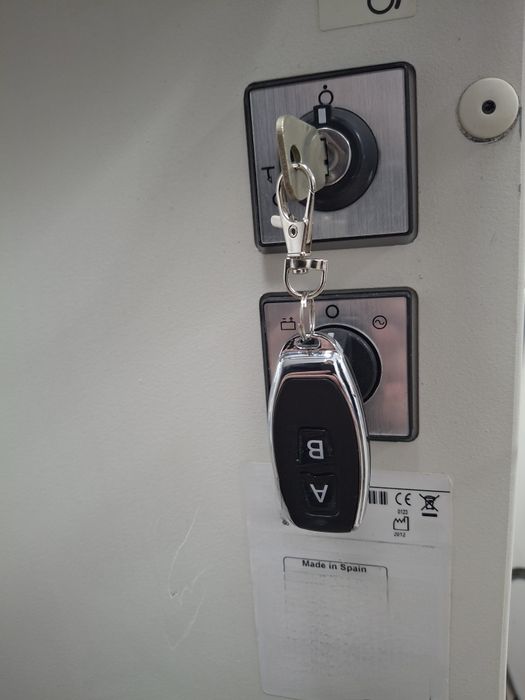 Портативний рентгенівський апарат SIEMENS Mobilett XP Hybrid (30кBт)