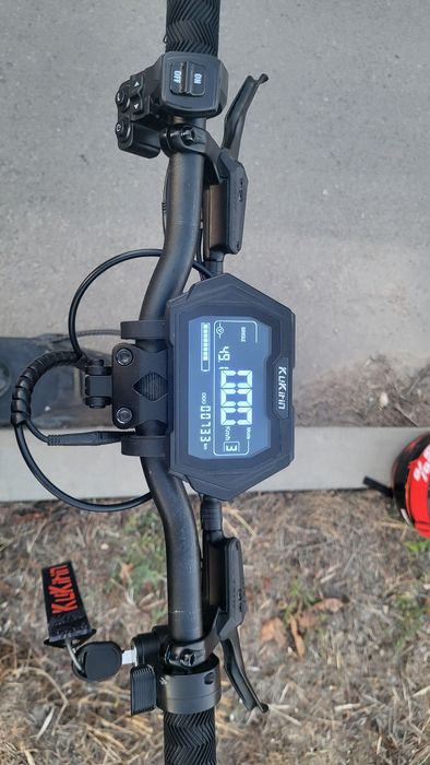 Продам Електросамокат kukirin g2 pro 2025