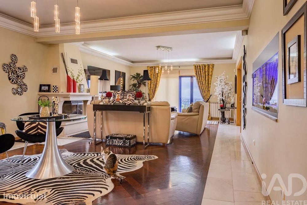 Casa / Villa T5 em Palmela de 360,00 m2