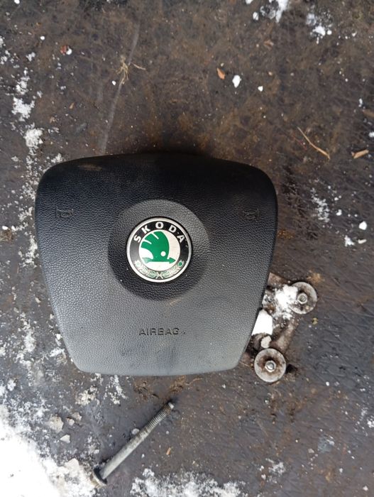 Подушки безпеки фабія 2 і бардачок