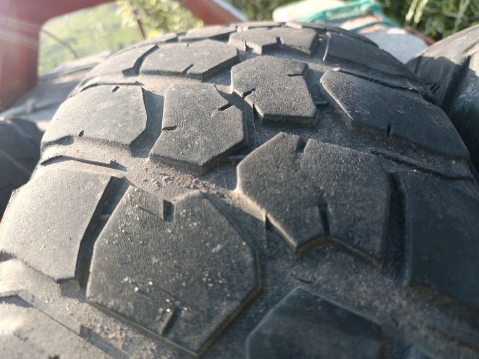 Pneus bf goodrich mud terrain 33/10.5/15