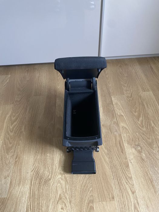 VW Passat B6, B7, CC 3C0864207P Бардачок 3C1857097BC 3C1857200H 3C1857921M