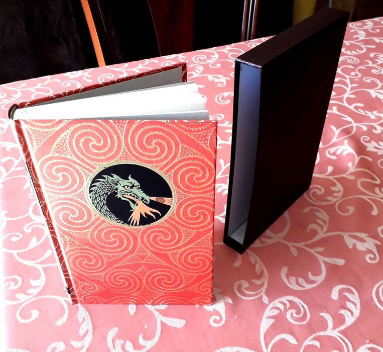 J R R Tolkien - The Hobbit - Folio Society Edition Slipcase 1997 ENG