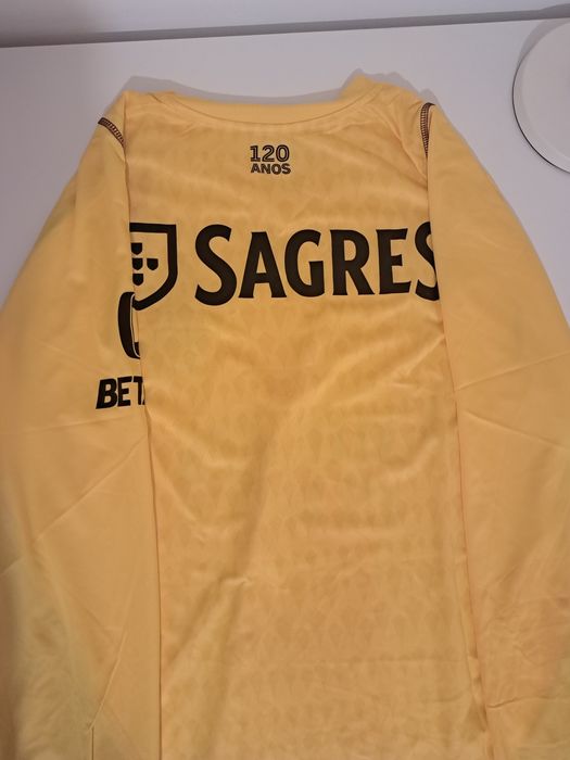 Blusa Sport Lisboa e Benfica