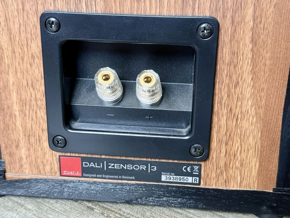 DALI Zensor 3 Light Walnut – стан близький до ідеалу | Hi-Fi акустика
