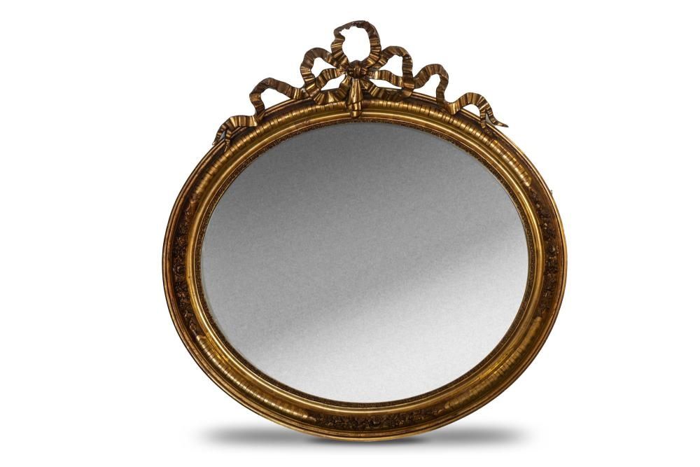 Espelho oval dourado