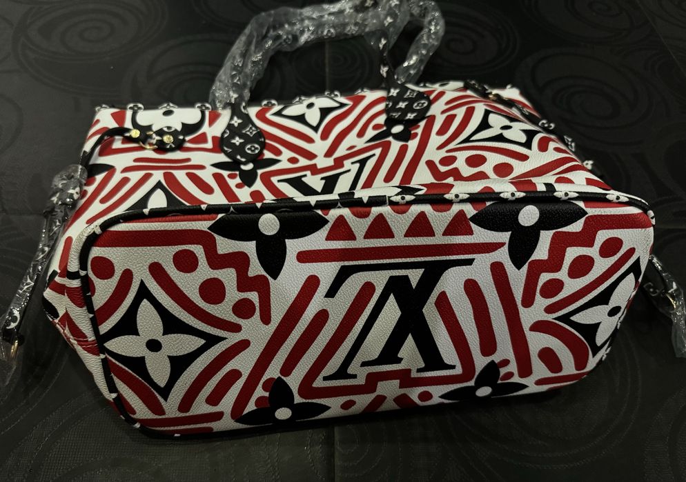 Louis Vuitton , 1:1 з орігінал . Найдешева ціна на платформ