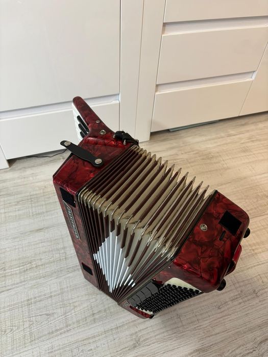 Akordeon Weltmaister Stella