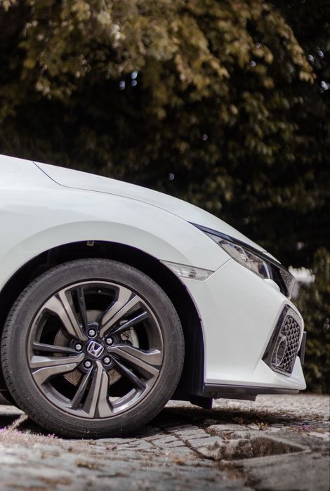 Honda Civic 1.0 i-VTEC Elegance Navi — photo 2