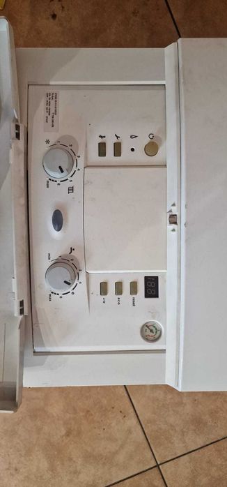 Piec gazowy Bosch 35kw ZWBR 35-3 E 23 S5323