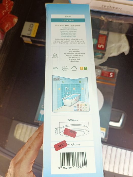 Eglo LED CARPI Oświetlenie ścienne i sufitowe Czarny, Biały, 1-punktow