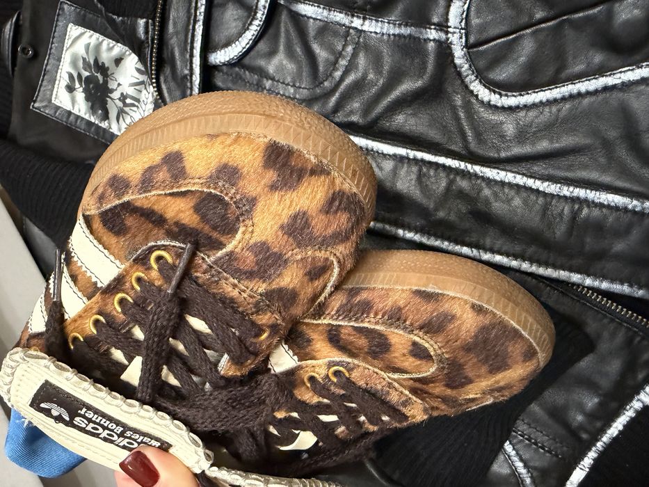 кросівки женские adidas