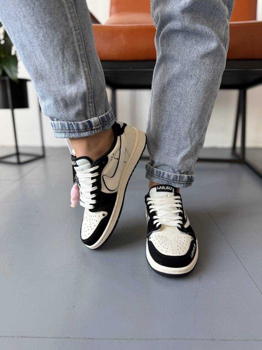 Кросівки Nike Air Jordan 1 low x Travis Scott x Labubu premium