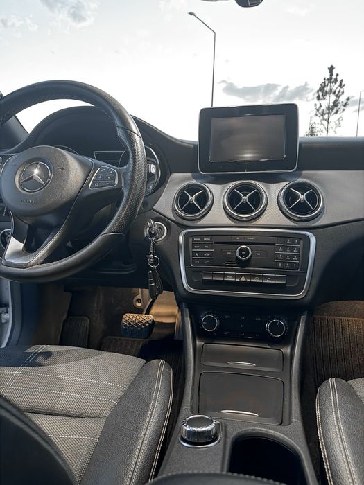 Mercedes CLA180D — photo 5