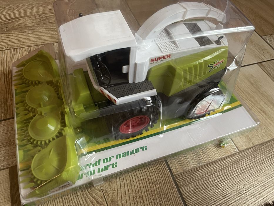 Комбайн дитячий в гарному стані