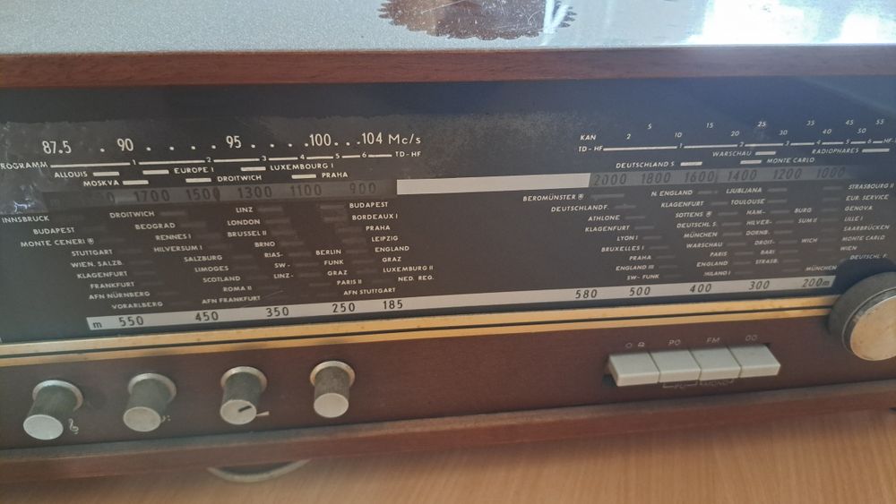 Radio Philips antigo ótimo estado