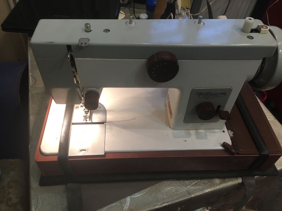 Шаейная машинка Чайка